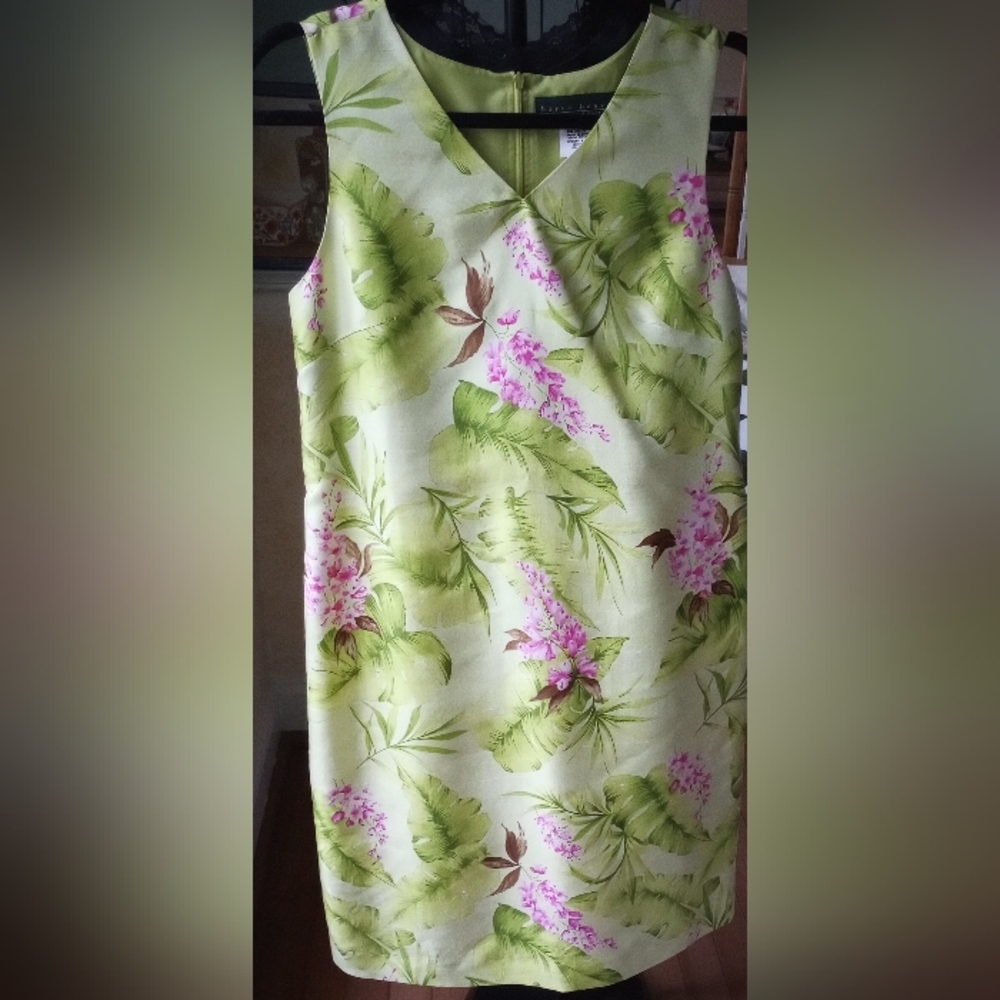 ❌❌SOLD❌❌Vintage Harve Benard 100% Silk Tropical Print Sleeveless Dress size 8